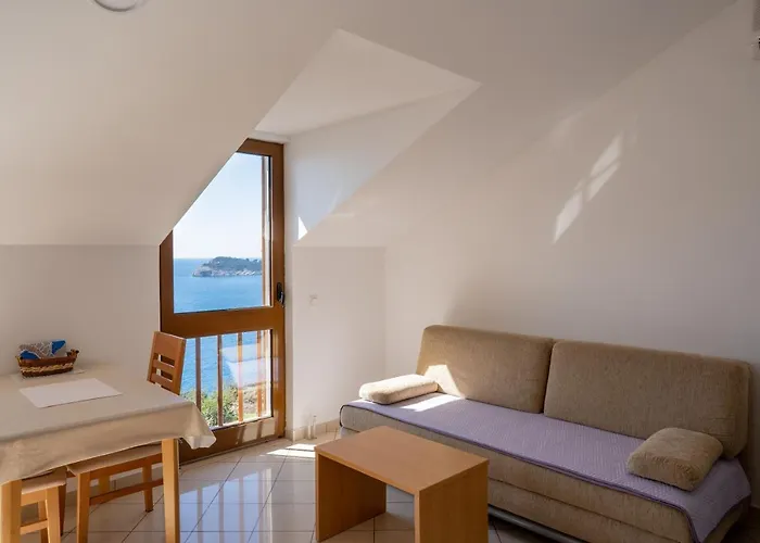 理查卡夫塔特公寓酒店 公寓 察夫塔特