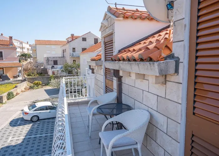 理查卡夫塔特公寓酒店 察夫塔特