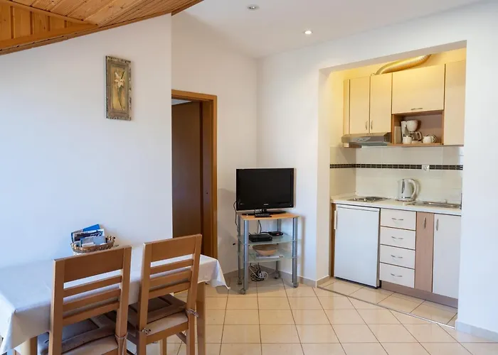 公寓 理查卡夫塔特公寓酒店 *