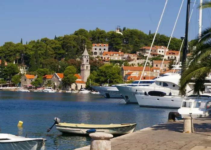 理查卡夫塔特公寓酒店 公寓 察夫塔特