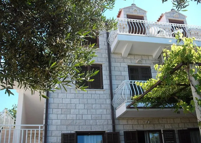 理查卡夫塔特公寓酒店